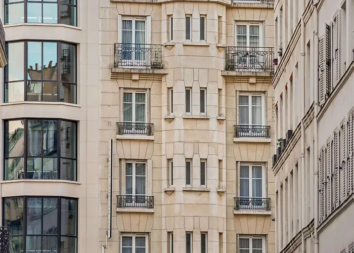 Mercure Paris Opera Faubourg Montmartre