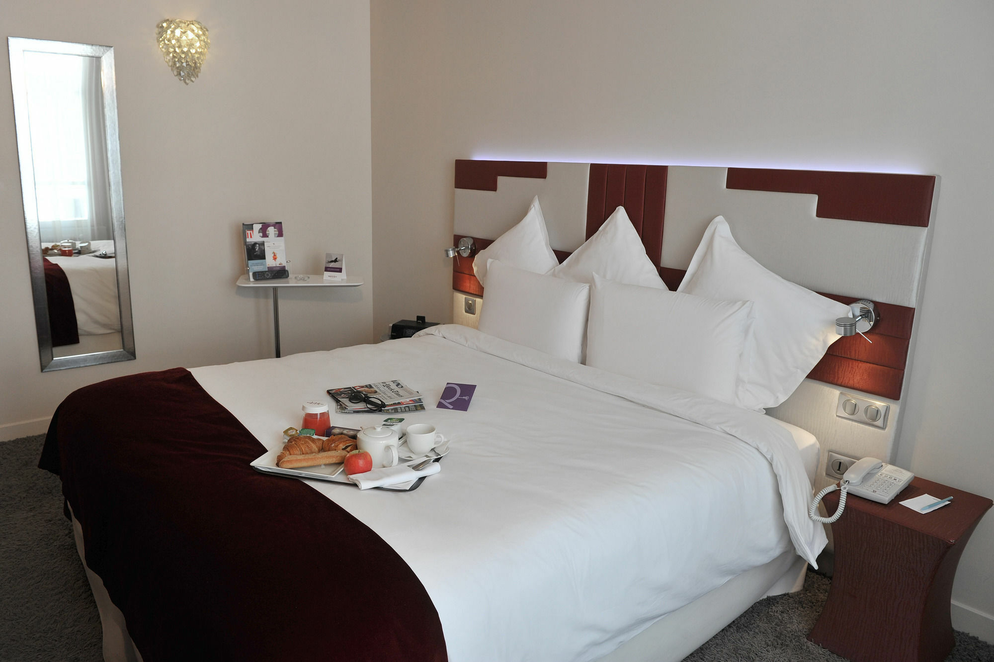 Mercure Opéra Faubourg Montmartre París