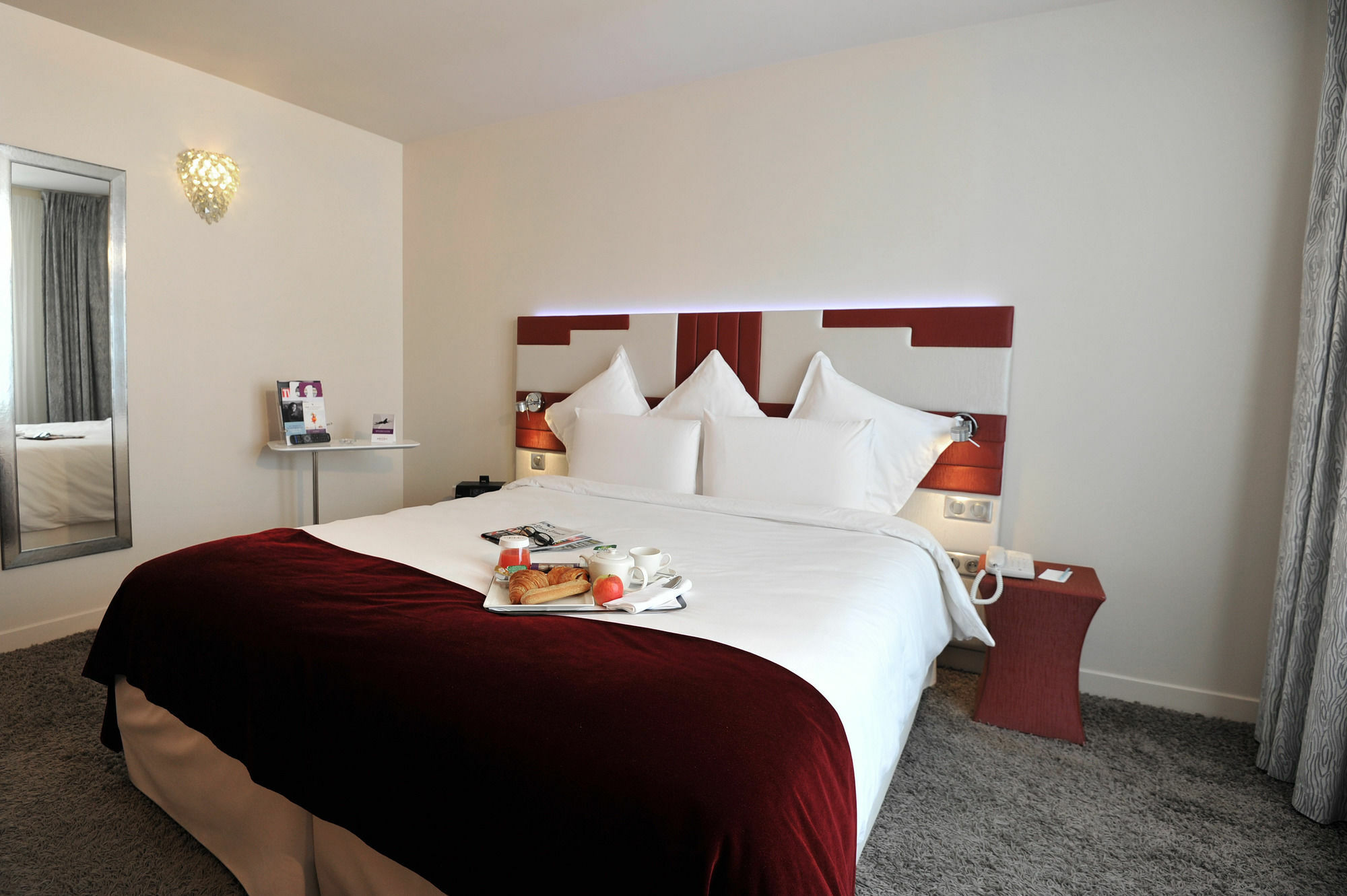 Hotel Mercure Opéra Faubourg Montmartre París